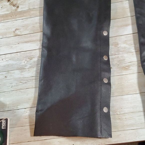 Event Leather Motorcycle Chaps Women's Black‎ Zipper Snaps Lace-Up Back Buckle S - Picture 7 of 16